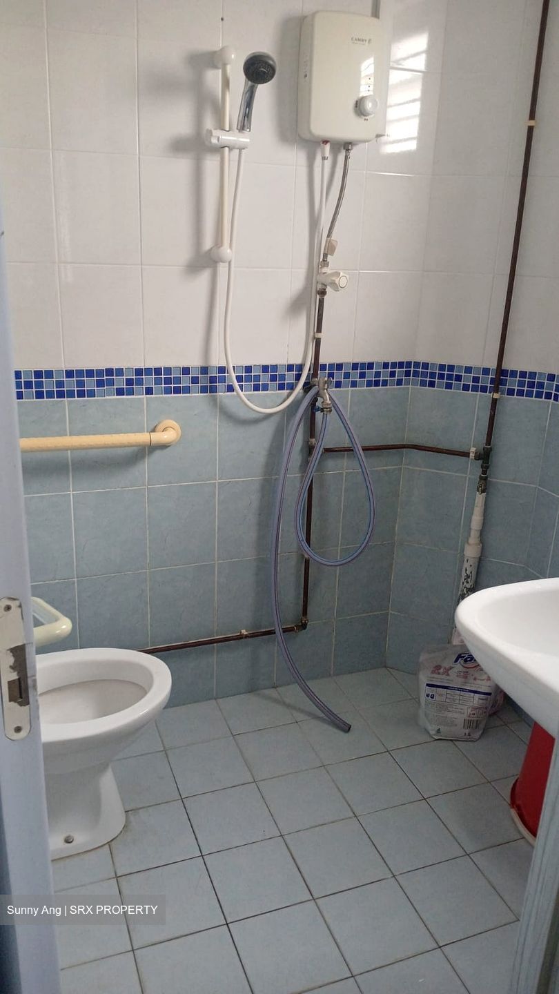 Blk 326 Jurong East Street 31 (Jurong East), HDB 3 Rooms #572942701